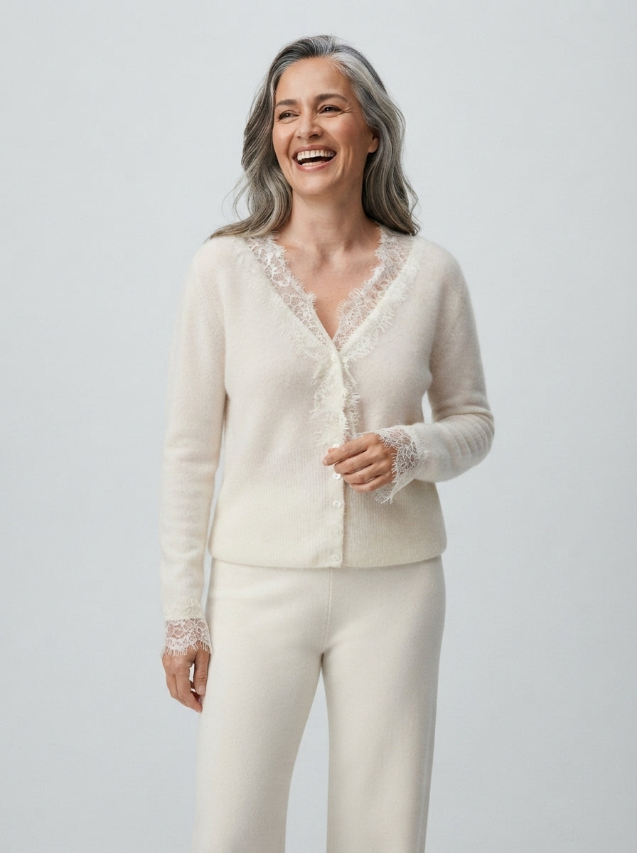 Léa | Cardigan with lace