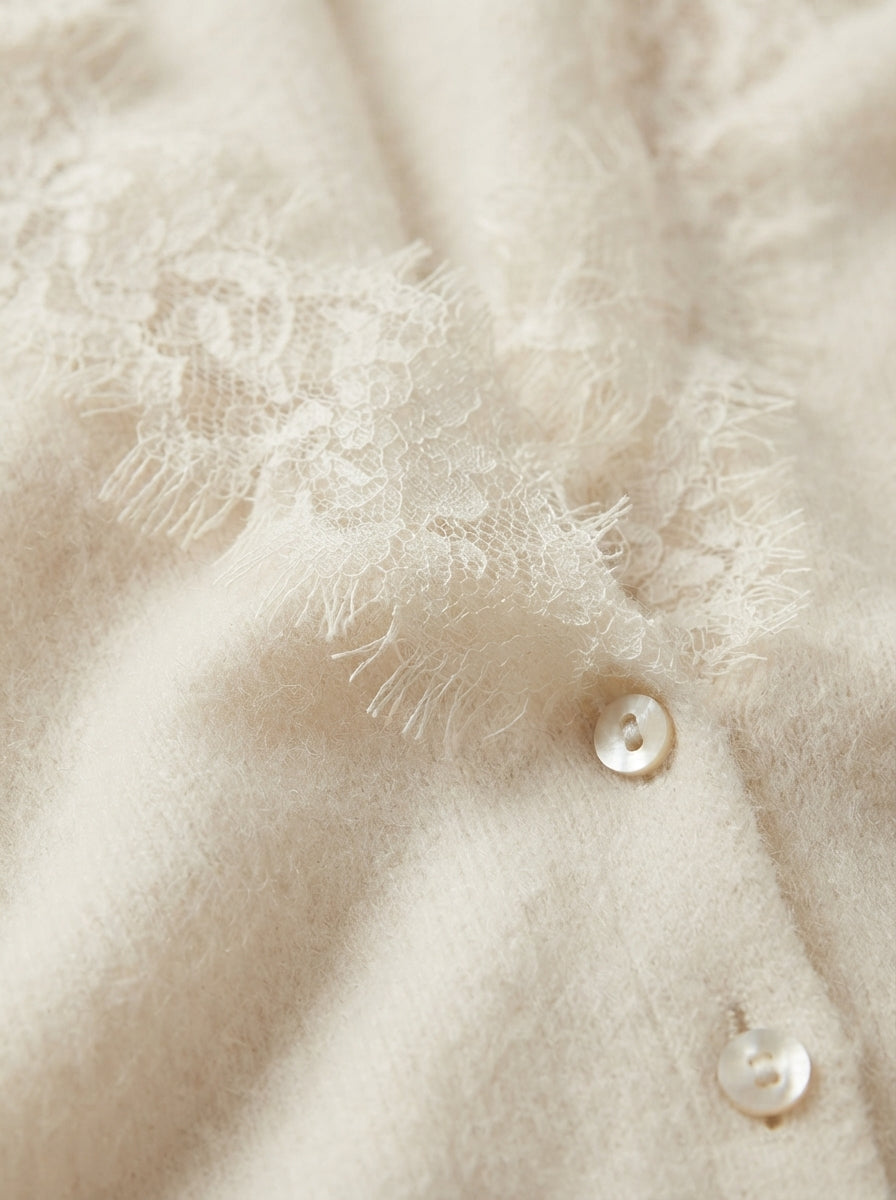 Léa | Cardigan with lace