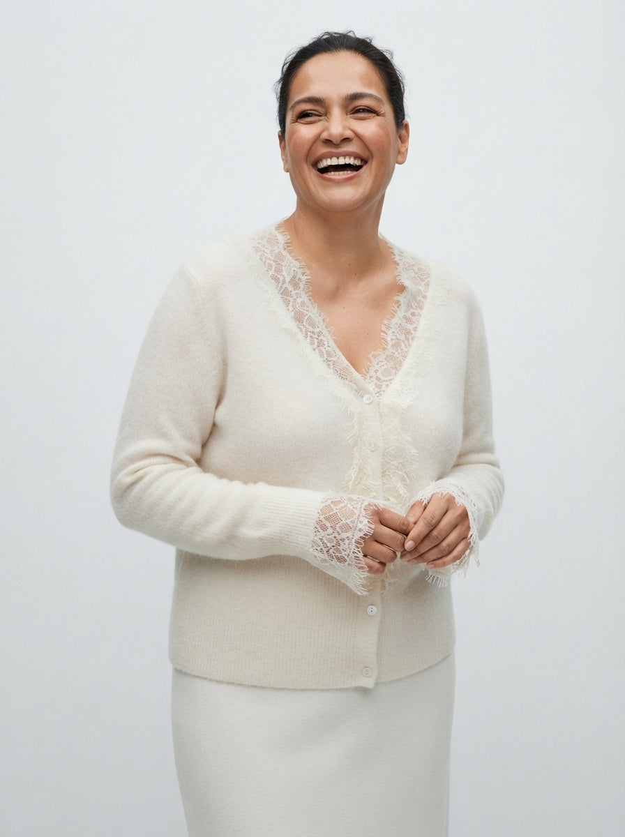 Léa | Cardigan with lace