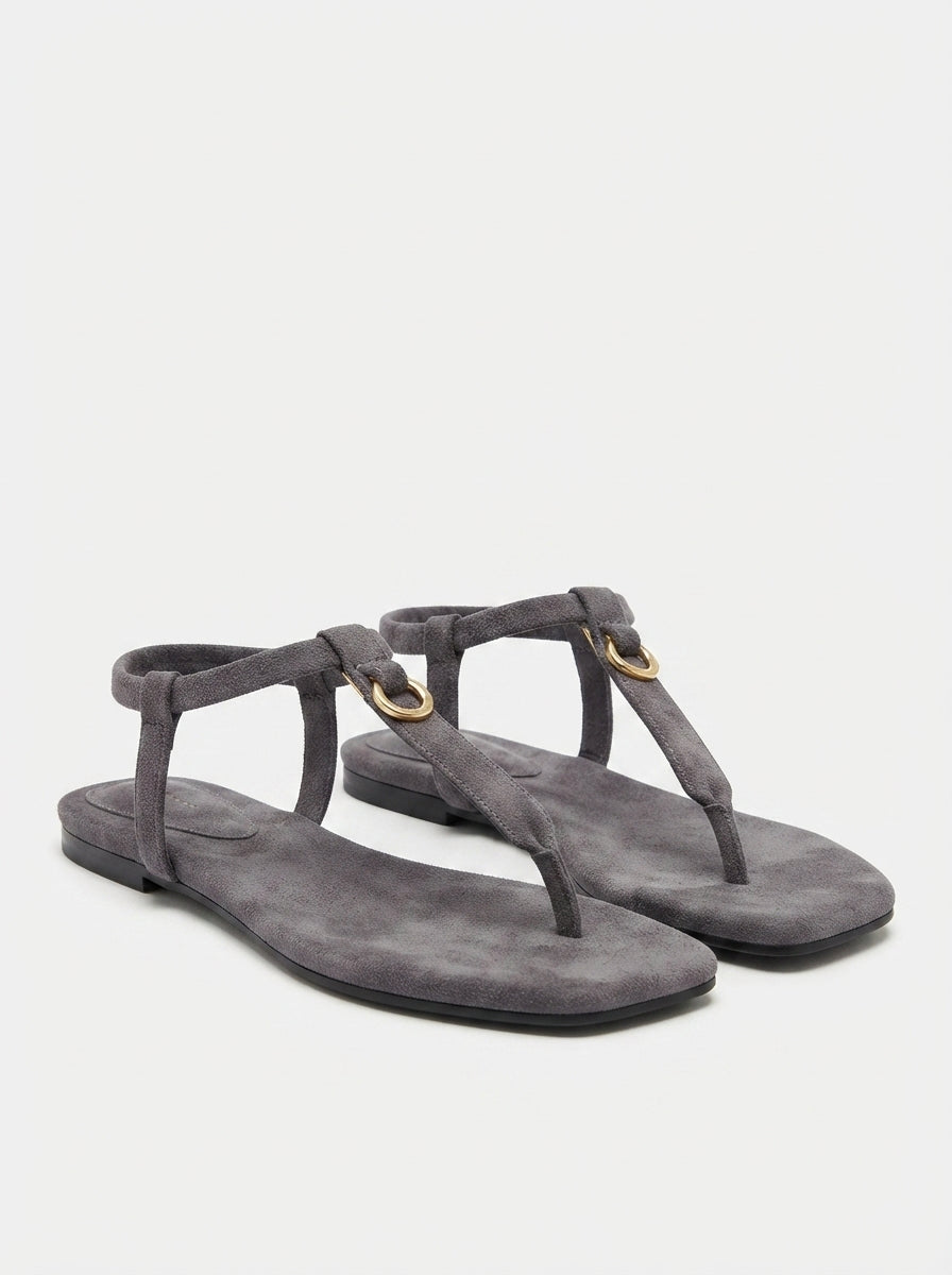 Sisu | Sandalia