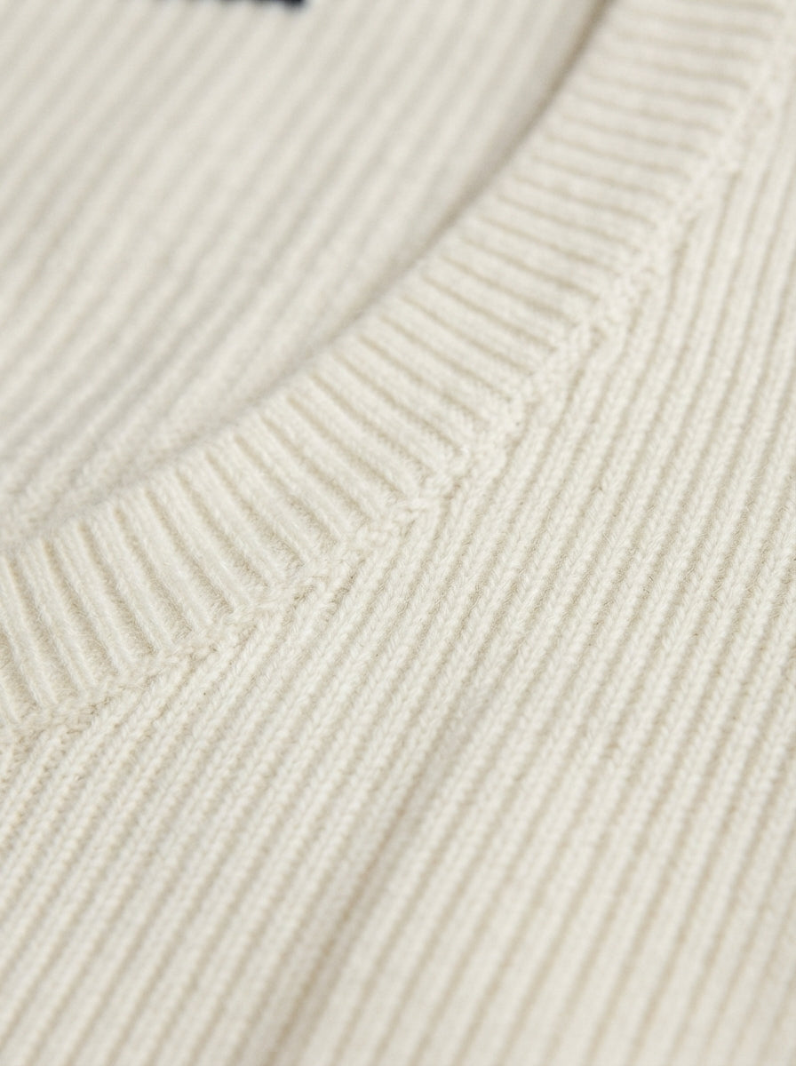 Lucie | White knit vest