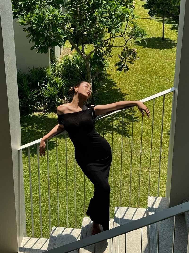 vestido largo Kylie retorcido